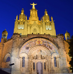 


Iglesia de Tibidabo, montaña de Colserola en Barcelona 
