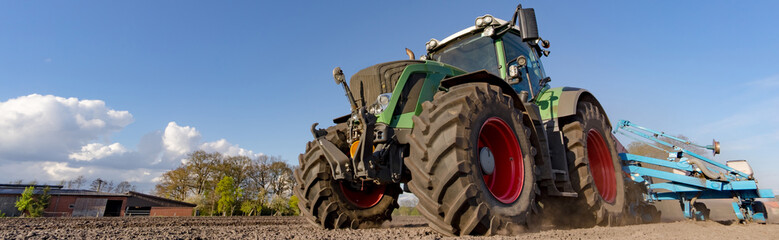 Traktor - Bodenbearbeitung, Banner