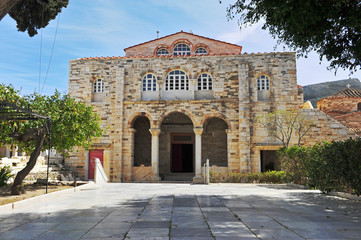 Fototapeta na wymiar Panagia Ekatontapiliani church in Paros island