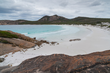 Fototapeta na wymiar White beach of Thistle Cove on an overcast day, one of the most beautiful places in the Cape Le Grand National Park, Western Australia