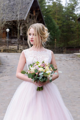 bridal wedding photo session on the street