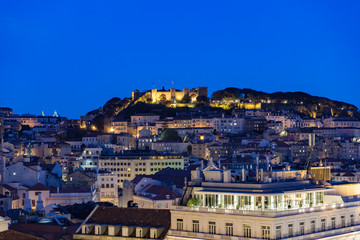 Obraz premium lisbon castle at night