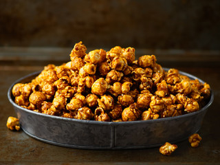 rustic salted caramel popcorn