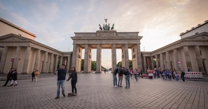 Brandenburg Gate timelapse in Berlin