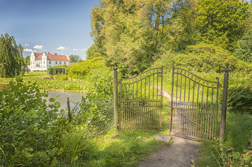 Wanas Castle Secret Gate
