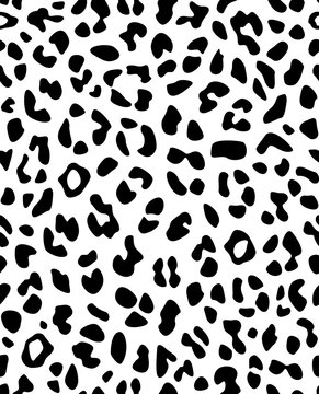 Leopard seamless skin pattern. For use in printing or for fabric. Black and white vector illustration.