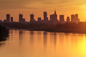 Panorama Warszawy o zachodzie słońca, Polska - obrazy, fototapety, plakaty