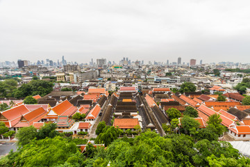Fototapeta premium Bangkok in Thailand Skyline