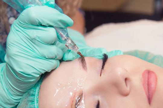 Micro pigmentation eyebrows work flow in a beauty salon