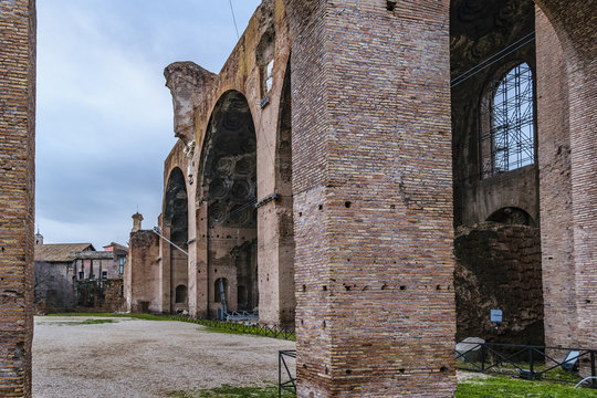 Massenzio Basilica Perspective Exterior View