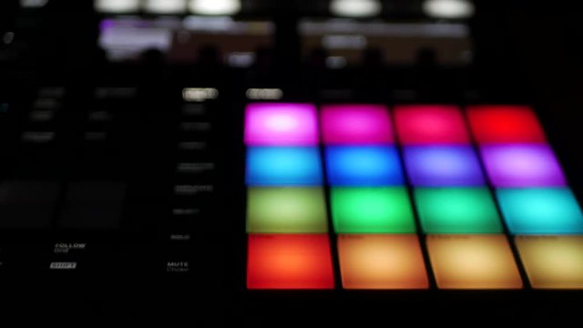 Maschine by Native Instruments - a powerful all in one digital beatmaker studio workstation for professional audio production workflow
