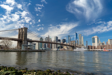 Fototapeta na wymiar Manhattan from Brooklyn