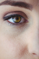 Obraz premium Oko z eyelinerem i cieniem