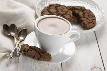 Hot chocolate and chocolate crinkle cookies