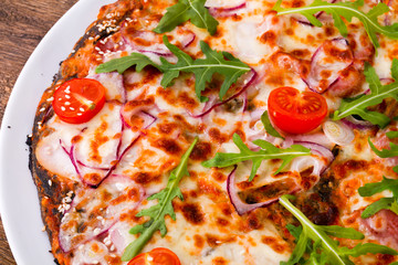 Pizza with ham
