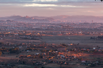 Soleil couchant sur Tananarive