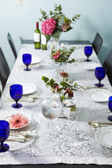 table setting 