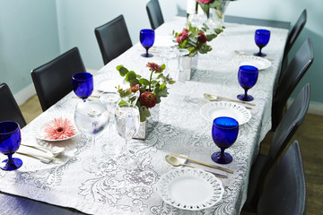 table setting 