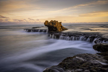 Dragon Head Rock - Ocean Rocks