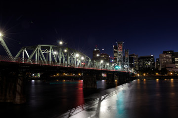 Fototapeta na wymiar Hawthrone Bridge in Portland, Oregon