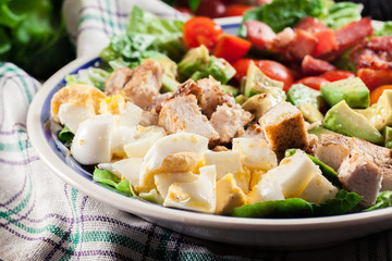 Healthy cobb salad with chicken