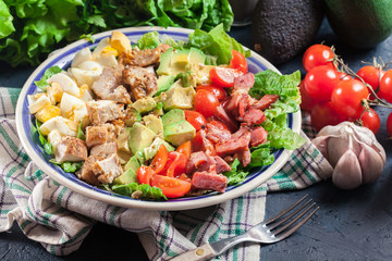 Healthy cobb salad with chicken