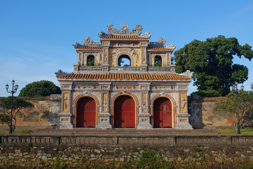 Asian Gate - Gate of Manifest Benevolence (Cửa Hiển Nhơn) 