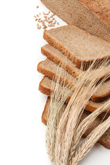 slices  bread and ears of corn