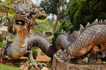 Angry Dragon Statue 