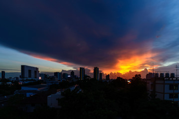 Fototapeta premium Dark clouds of storm cover the city in Bangkok Thailand.