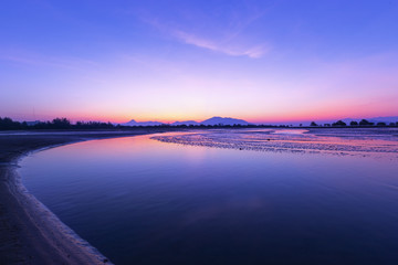Fototapeta premium Beautiful sunrise in the morning reflection on the water