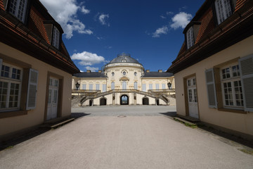 Gerlingen/Stuttgart, Baden-Württemberg, Deutschland- April 30, 2018 : Ein Blick auf Schloss Solitude in Gerlingen bei Stuttgart.