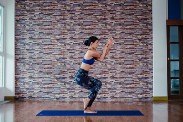 Yoga Thai Style in Studio.