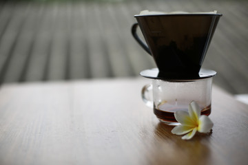 coffee dripper and aroma flower 