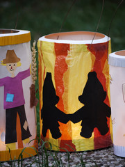 Selbstgebastelte Laternen f&uuml;r den Martinsumzug