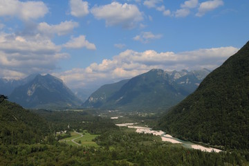Fototapeta premium Slowenien, Aussicht vom Boka Wasserfall
