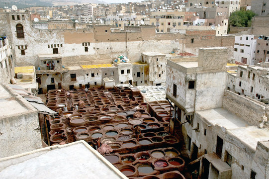 Vue générale de la tannerie de Fès, Maroc