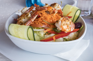 Salad with Grilled Shrimps