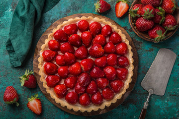 delicious strawberry tart - obrazy, fototapety, plakaty
