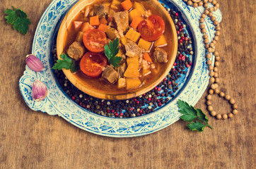 Thick soup with meat