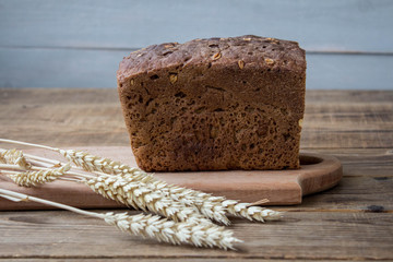 a bread with spikelets