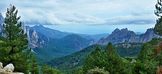 Fototapeta na wymiar Corsica-panoramic outlook from pass Col de Bavella
