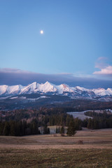 Fototapeta premium Tatra mountains at night from Lapszanka, Poland