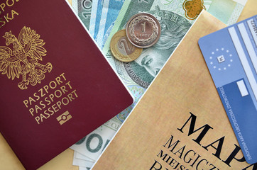 dokumenty paszport i pieniądze - obrazy, fototapety, plakaty
