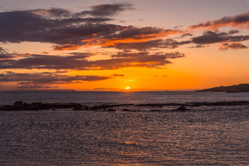 Naklejka premium Sunset over Salt Pond