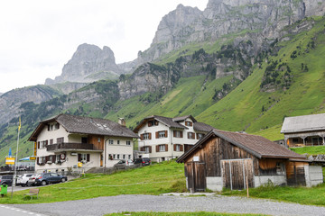 Fototapeta na wymiar The village of Urnerboden on the Swiss alps