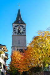 Fototapeta na wymiar St. Peter church, old town of Zürich, Switzerland