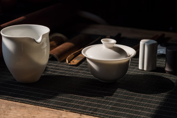 Chinese ceramic bowls cups