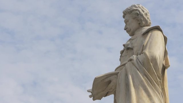 Gheorghe Lazar statue 