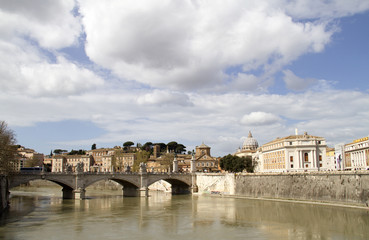 tevere river rome